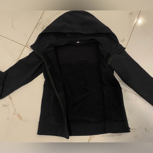 Lululemon Belle Hoodie Size 4 — Black - Picture 4 of 10